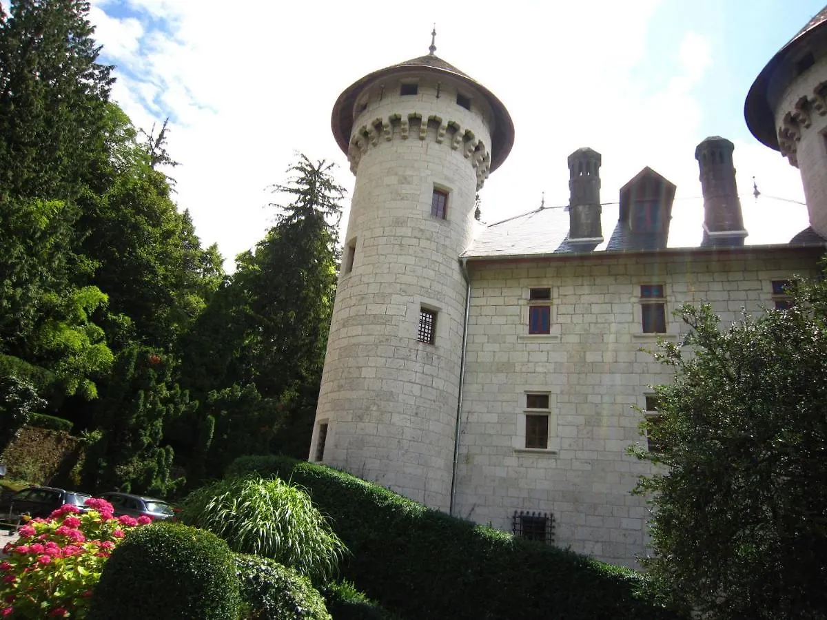 Castle With Pool In Serri Res En Chautagne Serrieres-en-Chautagne