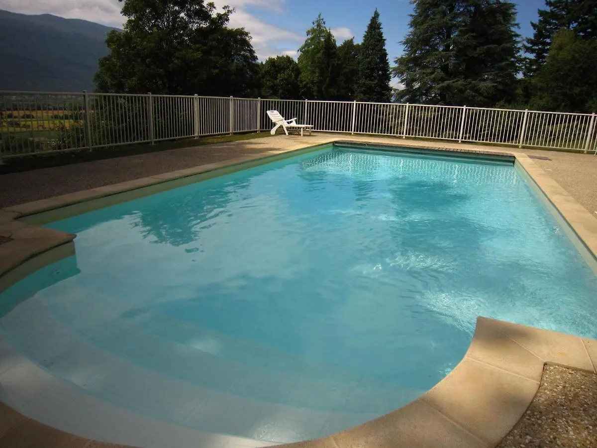 Castle With Pool In Serri Res En Chautagne 0*, Serrieres-en-Chautagne France